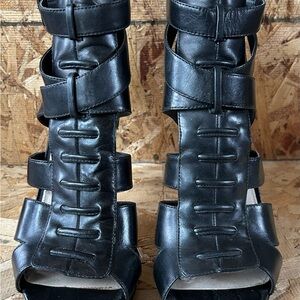 Black Strappy Women's Shoes